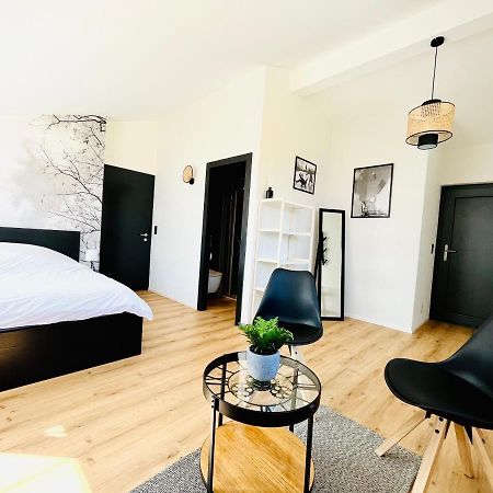 Chambre Double Privative Et Independante Lens Exterior photo